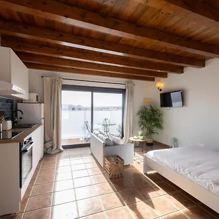 - Large Terrace - Ocean Views - La Santa Apartament