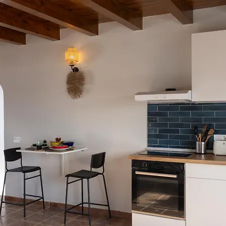 - Large Terrace - Ocean Views - La Santa