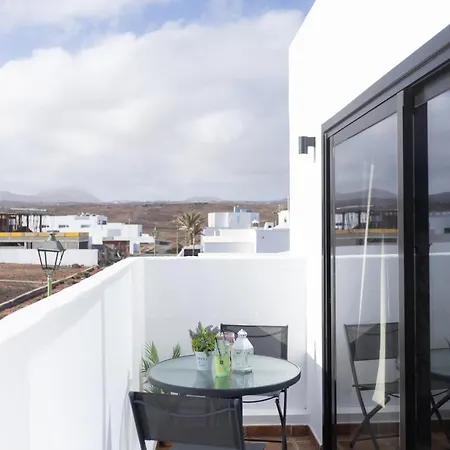 - Large Terrace - Ocean Views - La Santa